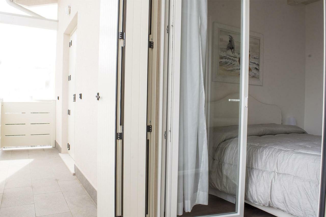 Home Suites Home Salionze Kültér fotó