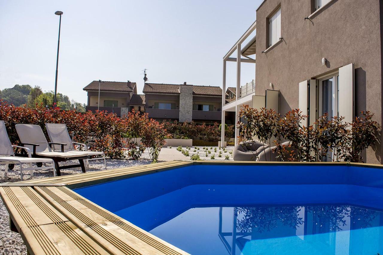 Home Suites Home Salionze Kültér fotó